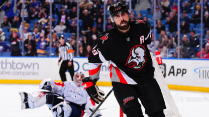 展示了她无 展示了她无